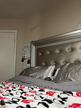 Snapshot of Chicagobabe chatting on February 22, 2026, 7:29 am Chicagobabe online show from February 22, 2026, 7:29 am