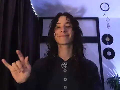 camille delrey online show from September 8, 2025, 9:58 pm