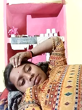 Hot crety online show from April 6, 2026, 6:42 pm