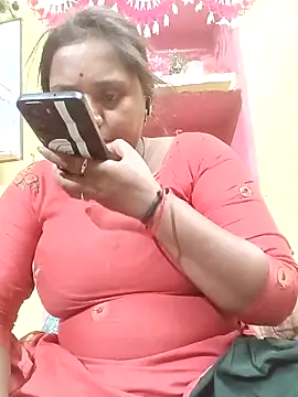 Hot crety online show from May 21, 2026, 4:03 pm