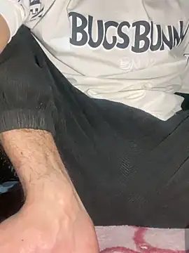 lyath3245 online show from April 15, 2026, 6:48 pm