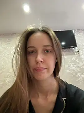 ElliRose online show from February 22, 2026, 9:08 am