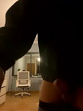 Snapshot of cumman789860 chatting on January 18, 2026, 6:12 pm cumman789860 online show from January 18, 2026, 6:12 pm