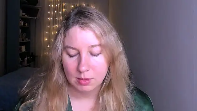 NancySanders online show from April 4, 2026, 5:54 pm