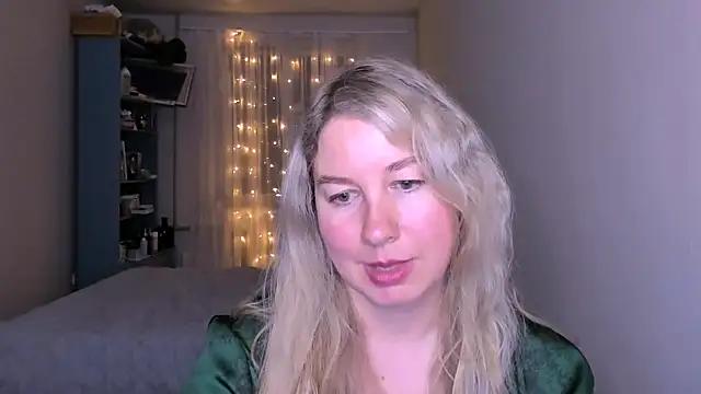 NancySanders online show from May 16, 2026, 7:34 pm