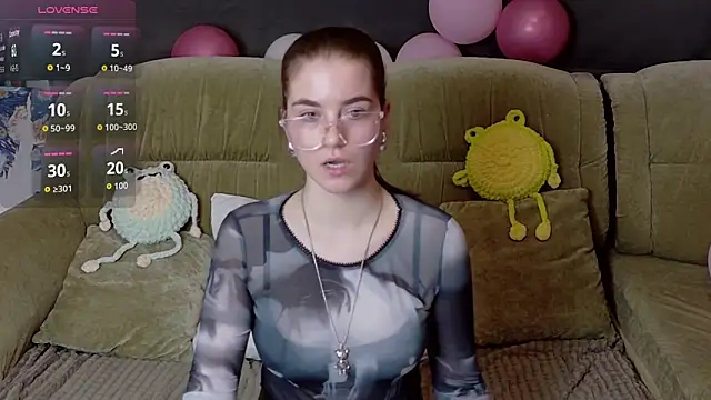 ElzaBlis online show from February 22, 2026, 3:54 pm