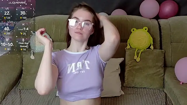 ElzaBlis online show from March 1, 2026, 4:09 pm