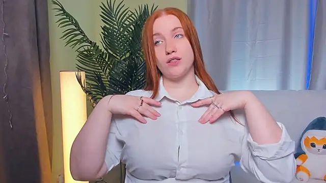 Snapshot of EthalCarlsqq chatting on September 18, 2025, 7:32 am EthalCarlsqq online show from September 18, 2025, 7:32 am