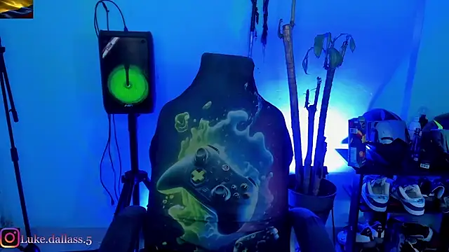 Snapshot of zeus_7777 chatting on February 18, 2026, 10:17 pm zeus 7777 online show from February 18, 2026, 10:17 pm