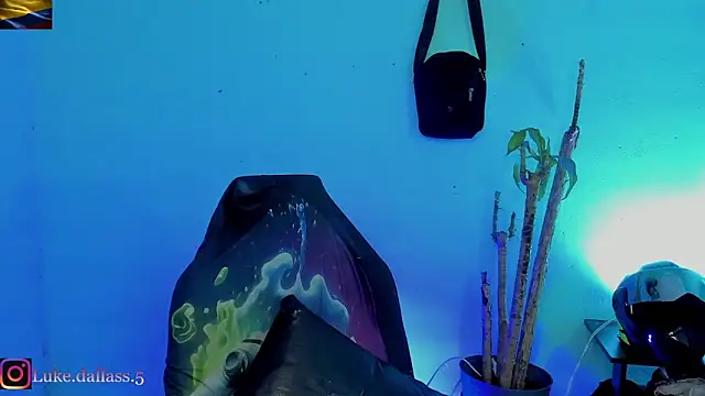 Snapshot of zeus_7777 chatting on February 23, 2026, 12:24 pm zeus 7777 online show from February 23, 2026, 12:24 pm