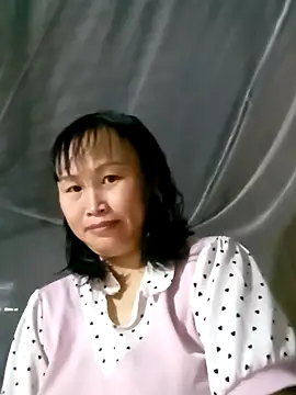 maple694 online show from October 3, 2025, 2:25 pm