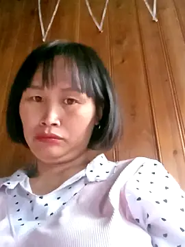 maple694 online show from November 17, 2025, 2:28 am