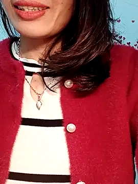 Snapshot of Hinna_x chatting on February 12, 2026, 3:29 pm Hinna x online show from February 12, 2026, 3:29 pm