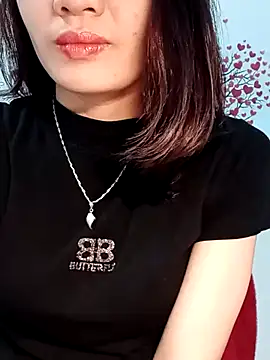 Snapshot of Hinna_x chatting on February 21, 2026, 3:57 pm Hinna x online show from February 21, 2026, 3:57 pm