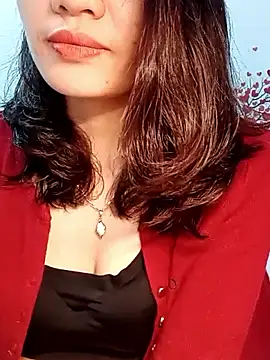 Snapshot of Hinna_x chatting on February 24, 2026, 2:26 pm Hinna x online show from February 24, 2026, 2:26 pm