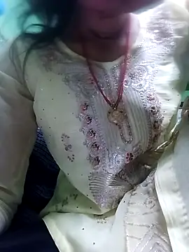 kajalbhabhi44 online show from February 28, 2026, 1:50 am