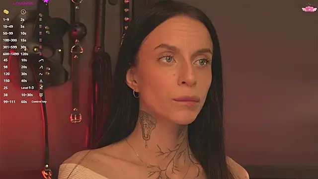 Snapshot of livia_starwars chatting on September 8, 2025, 9:36 pm livia starwars online show from September 8, 2025, 9:36 pm