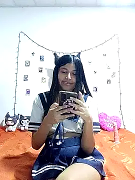 hanna ross27 online show from September 9, 2025, 10:20 pm