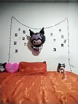 hanna ross27 online show from October 2, 2025, 5:47 am