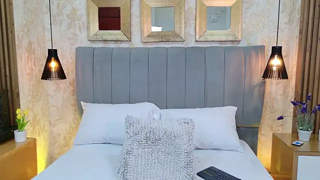 Snapshot of Tifany_boobsgb chatting on February 6, 2026, 5:27 pm Tifany boobsgb online show from February 6, 2026, 5:27 pm