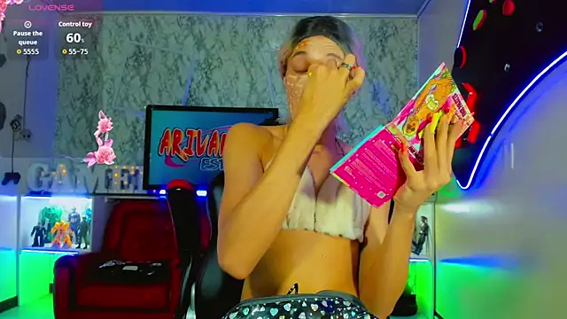 Madison Mujica online show from October 14, 2025, 11:11 am