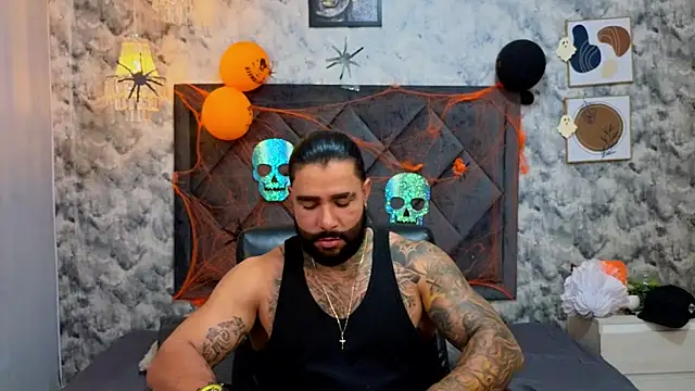 Apolo rousse1 online show from October 19, 2025, 8:53 pm