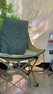 zhizhinaigai online show from April 7, 2026, 1:28 am