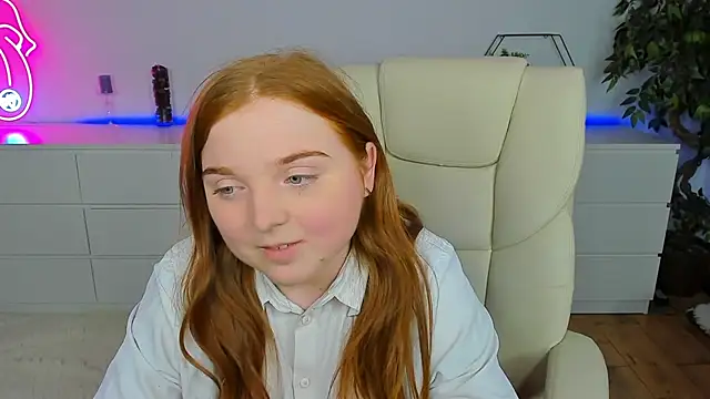 KattyRose8 online show from September 10, 2025, 4:07 pm