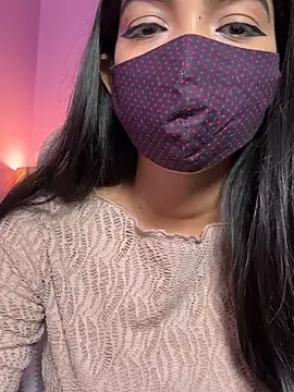 Neha18 online show from May 8, 2026, 1:27 pm