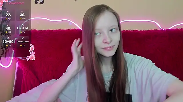 AliceHaris online show from December 16, 2025, 5:23 am