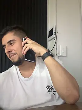 ryan evanss online show from September 24, 2025, 12:14 am