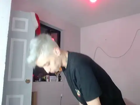 Snapshot of xalejo_max chatting on January 18, 2026, 10:57 pm xalejo max online show from January 18, 2026, 10:57 pm