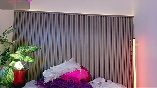Snapshot of Celeste_Presstigge chatting on September 10, 2025, 9:04 pm Celeste Presstigge online show from September 10, 2025, 9:04 pm
