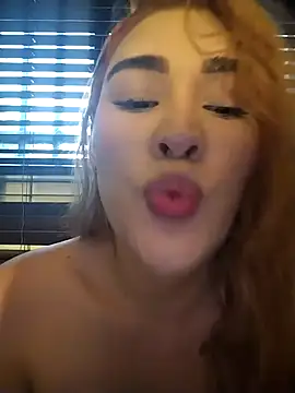 Snapshot of Celeste_Presstigge chatting on October 7, 2025, 10:07 pm Celeste Presstigge online show from October 7, 2025, 10:07 pm