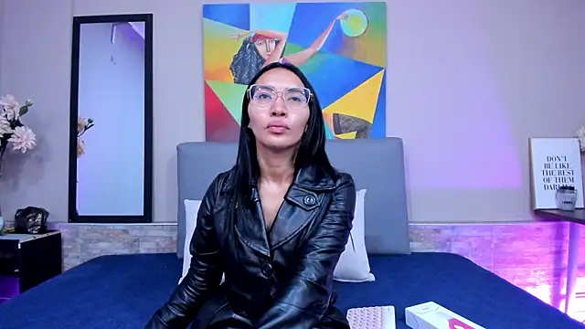 Snapshot of lucyy_liiuu chatting on September 10, 2025, 1:00 pm lucyy liiuu online show from September 10, 2025, 1:00 pm