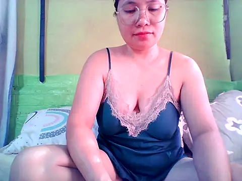Bianca0516 online show from June 4, 2026, 11:44 pm