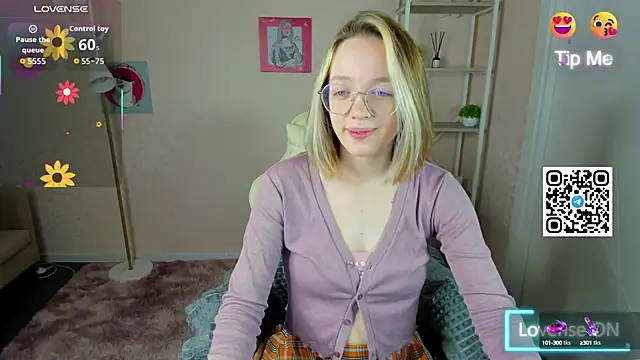 R0cket bunny online show from October 5, 2025, 1:04 am