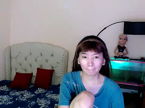 Snapshot of ShantalFoxxy_ chatting on April 28, 2026, 3:06 pm ShantalFoxxy online show from April 28, 2026, 3:06 pm