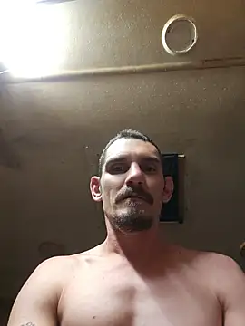 Snapshot of mike42088 chatting on May 21, 2026, 11:28 am mike42088 online show from May 21, 2026, 11:28 am