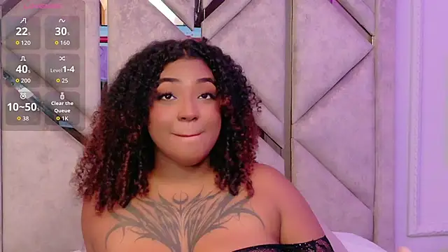 Cristal-Jonnes online show from February 3, 2026, 3:04 am