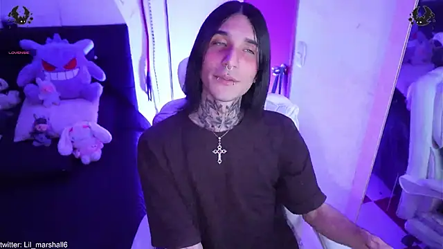 Snapshot of marshall__k chatting on February 20, 2026, 1:24 am marshall k online show from February 20, 2026, 1:24 am