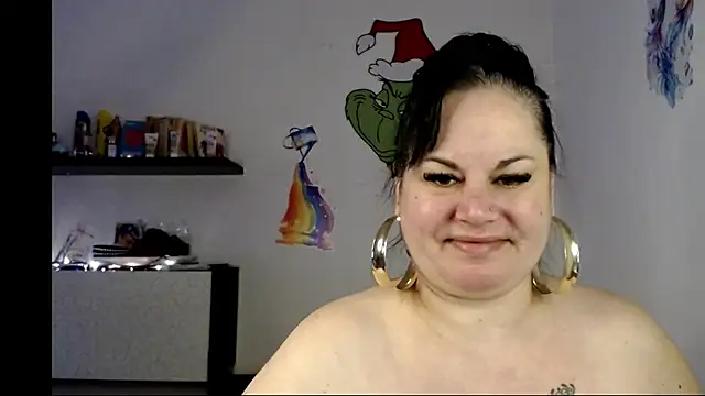 andreea2011 online show from December 16, 2025, 7:35 am