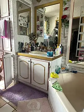 TranSexualJade95 online show from April 16, 2026, 9:50 pm