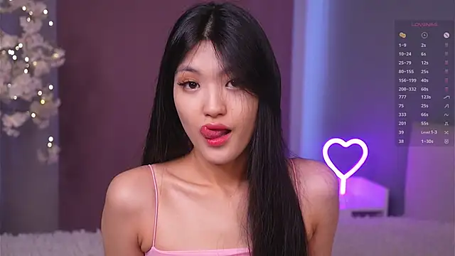 FancyEsten online show from February 22, 2026, 8:02 am