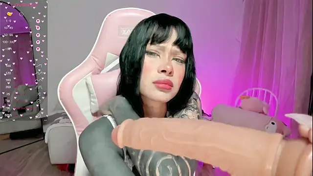 AlinaLukyanova online show from November 2, 2025, 4:15 am