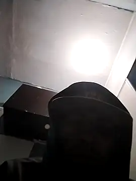 Narckse online show from April 9, 2026, 5:18 pm