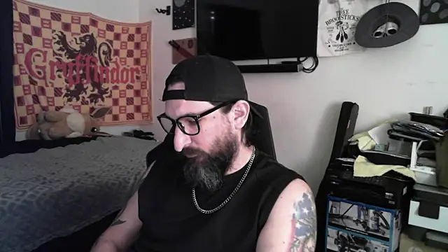 Snapshot of DevilPup75_ chatting on March 17, 2026, 5:38 pm DevilPup75 online show from March 17, 2026, 5:38 pm