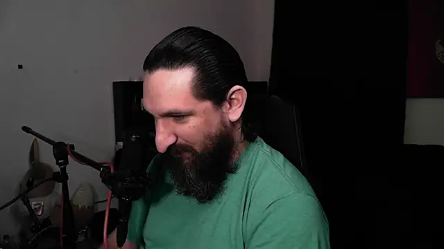 DevilPup75  online show from May 12, 2026, 4:09 am