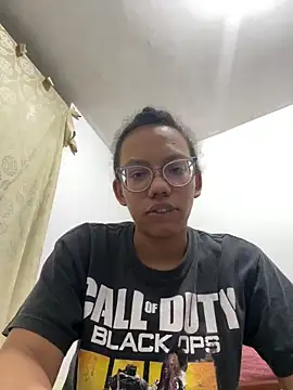 Valen1800 online show from March 21, 2026, 12:59 am