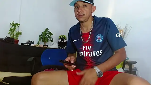 skinny23cm online show from April 10, 2026, 6:01 pm